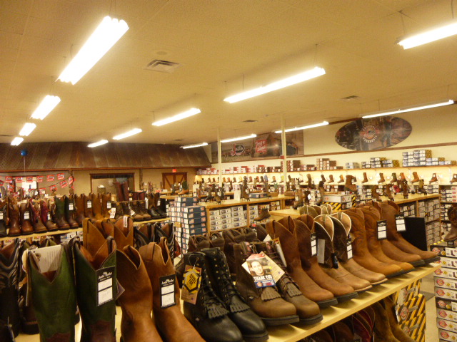 justin's boot outlet